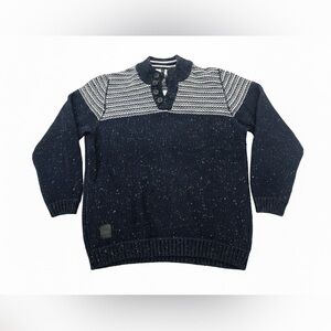 3/$25  Zero Men's Navy and White Crewneck Sweater
